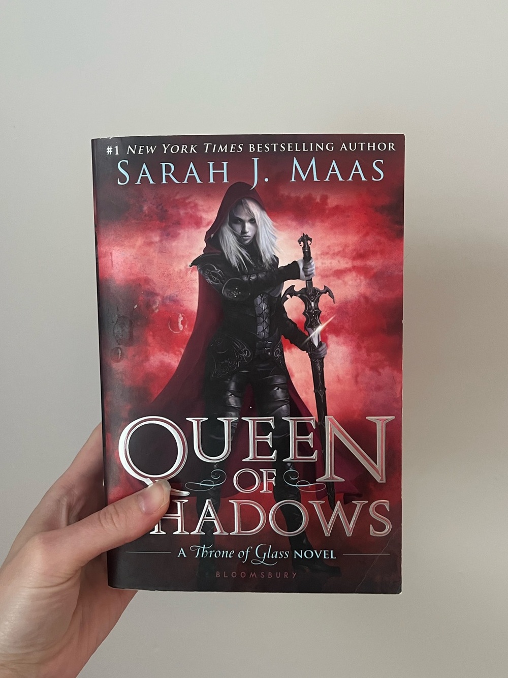 Queen of Shadows by Sarah J. Mass
paperback